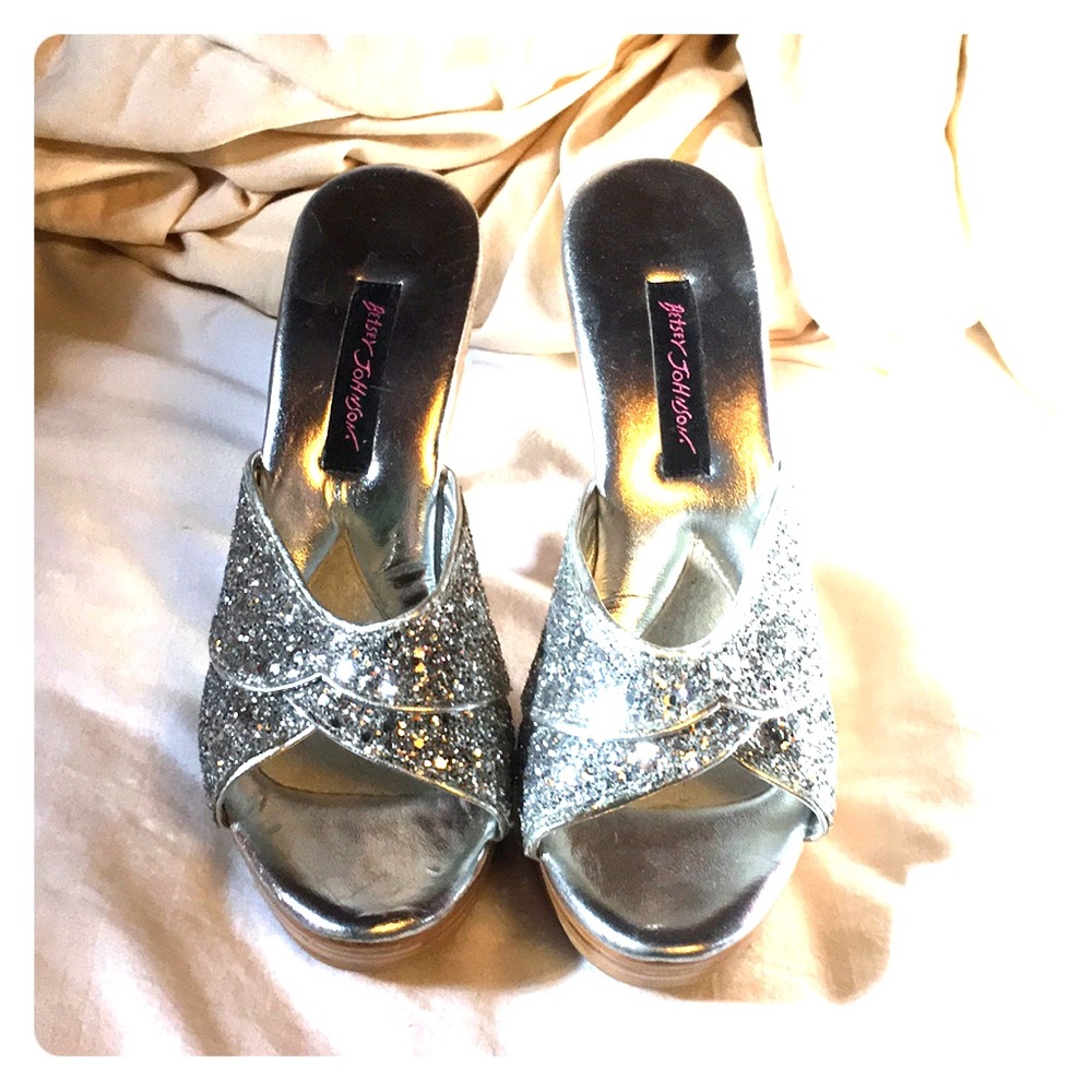 Betsy Johnson heels